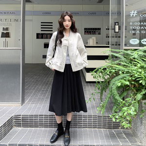 设计感新中式印花棒球服上衣女2025秋季日系氛围感休闲显瘦短外套图片