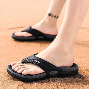 Summer Men's Flip-flops Massage Granule Men Slippers Comfort