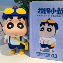 2025新款大号校服小新1比1手办潮玩动漫周边室外摆件送女生日礼物