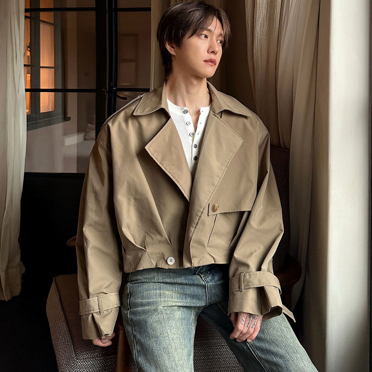 小众设计感西装领短款风衣外套男