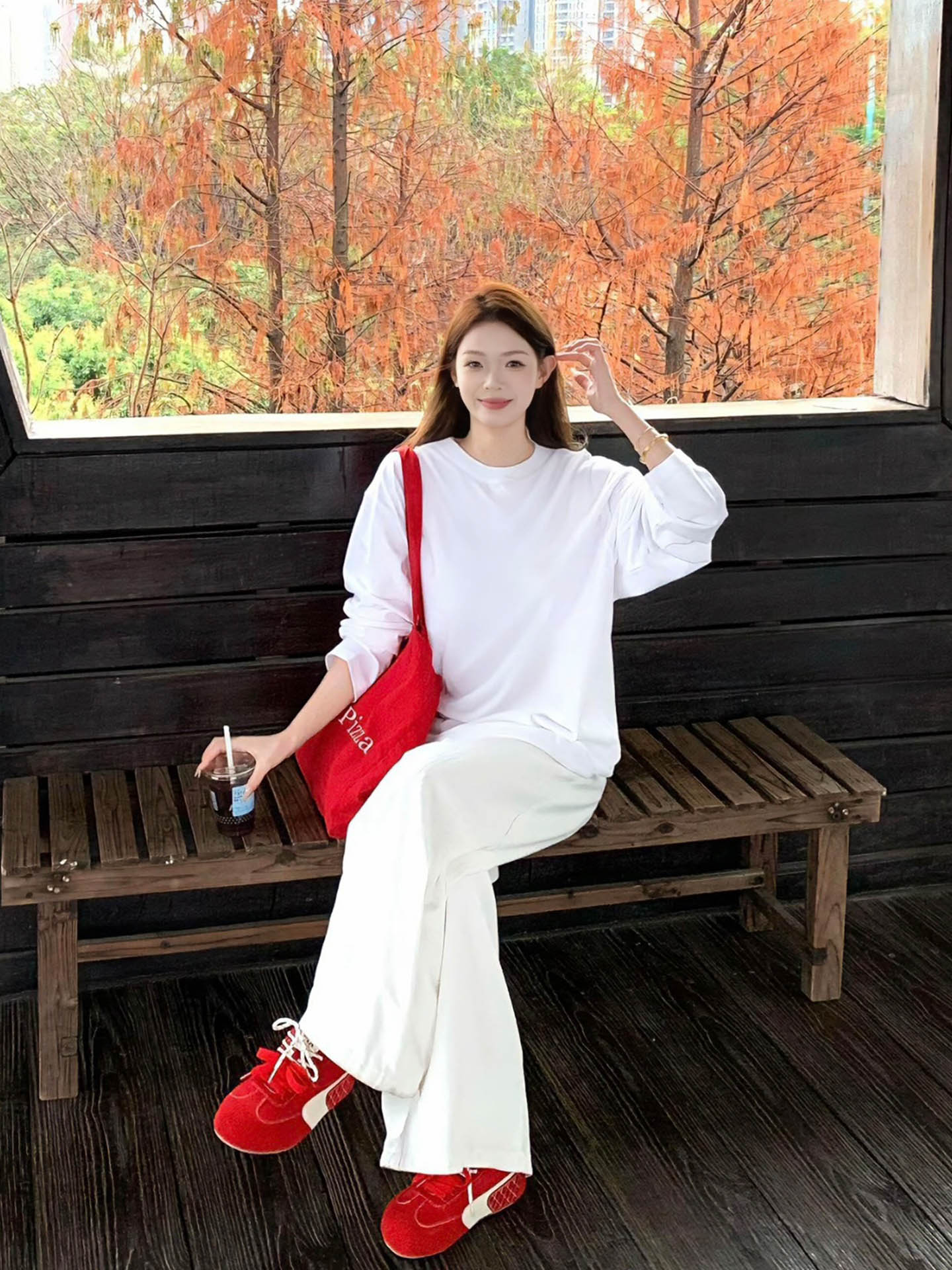 American Retro Versatile Solid Color Long-Sleeve T-Shirt for Women, Loose and Lazy Style with a Unique Design, Niche Autumn Top, Couple Outfit