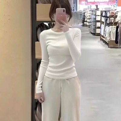 秋天白色内搭打底衫长袖T恤