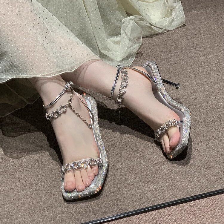 漂亮细跟高跟鞋小个子绝美凉鞋女2025年夏季配裙子温柔水钻小银鞋