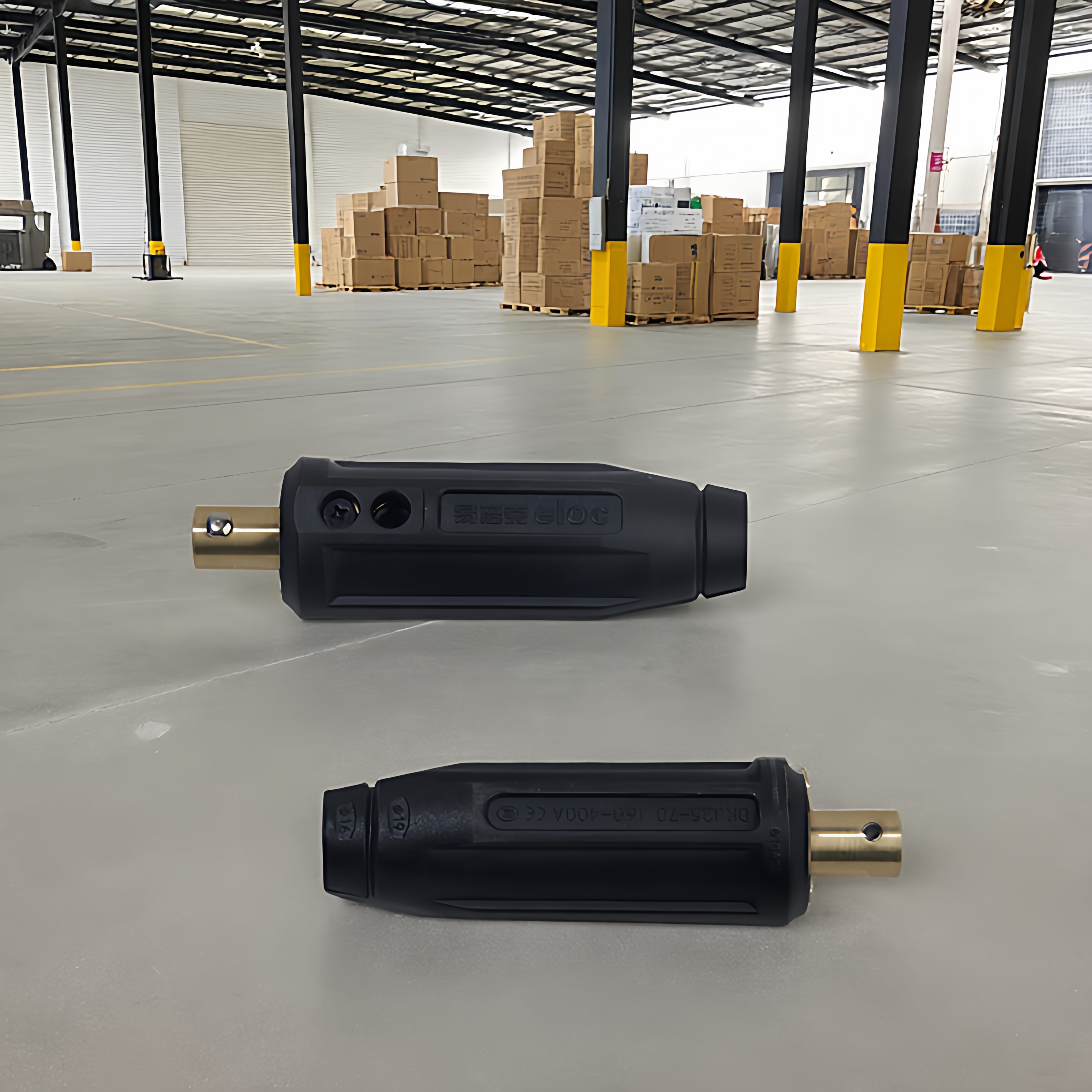 易特流电焊机配件原厂易洛克插头