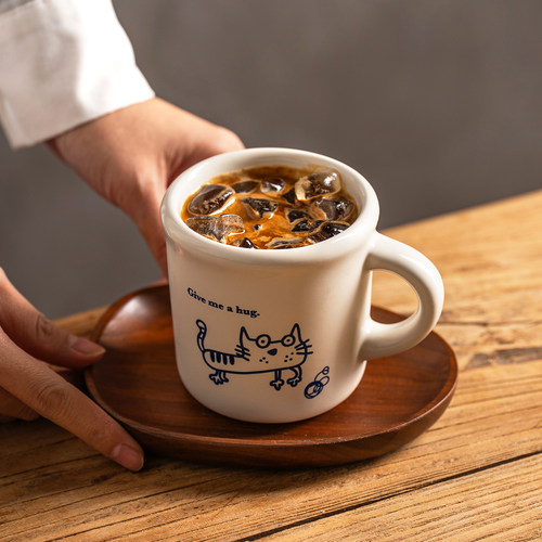 巢牧高温陶瓷杯加厚杯身设计