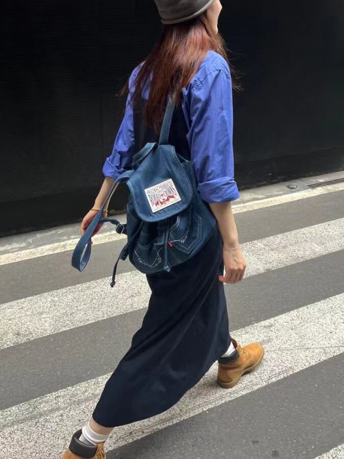 包邮现货日本新款个性牛仔裤补丁双肩包休闲百搭帆布背包 自留款