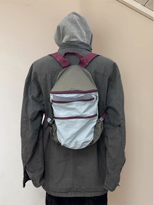 Mirenbu迷人布 拼色远足包 褶皱感材质登山包双肩包