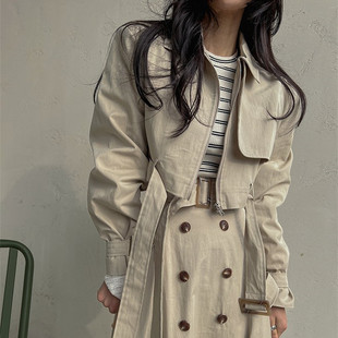 已出货 上衣外套女 翻领拉链短款