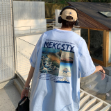 浅蓝色