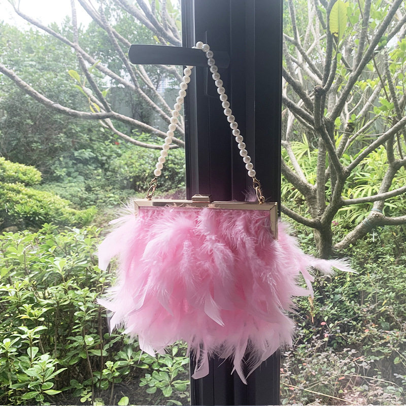 火鸡毛斜挎手拿女包 鸵鸟毛珍珠链条单肩晚宴包Feather handbag
