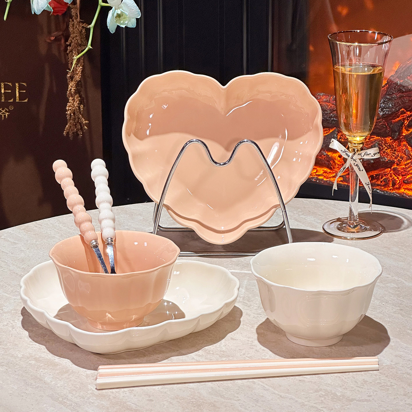 釉下彩餐具套装家用2025新款高颜值饭碗汤碗精致好看碗盘碗筷组合,餐饮具,碗,淘宝优惠券,粉丝福利购,淘宝优惠卷