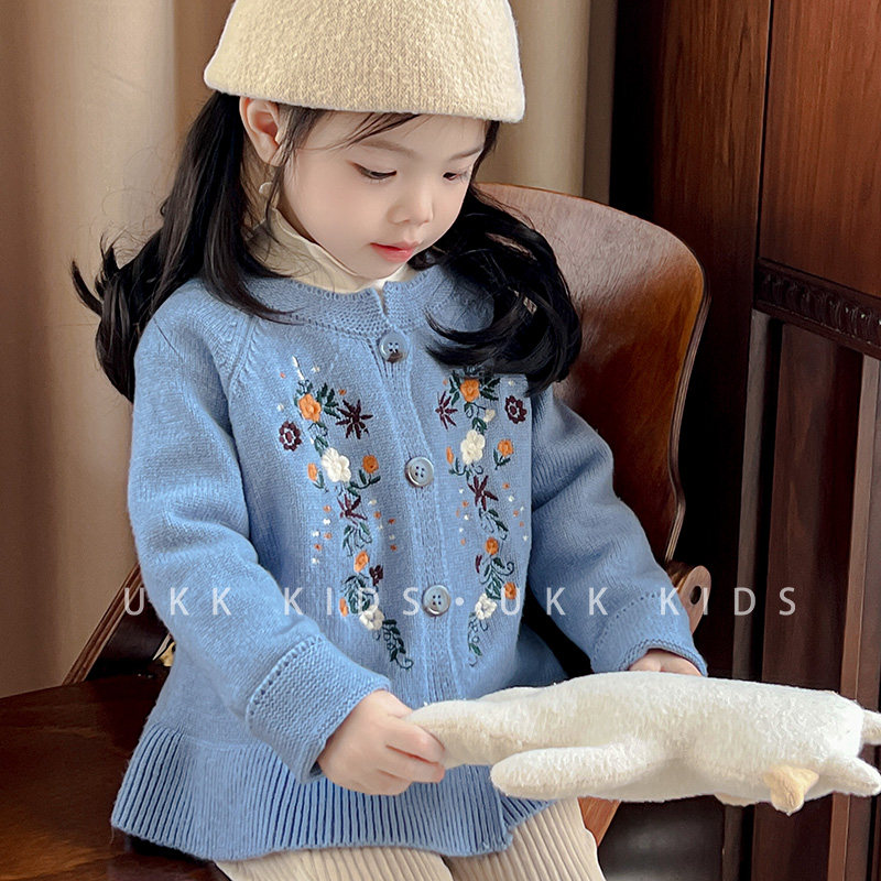 2025秋装森系女童花朵刺绣针织荷叶边开衫洋气宝宝裙式毛衣儿童女