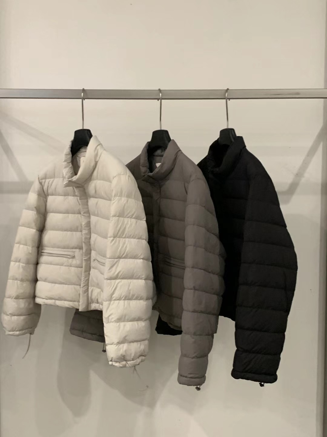 Low flat 正品2025冬季新款韩系简约百搭立领宽松短款羽绒服