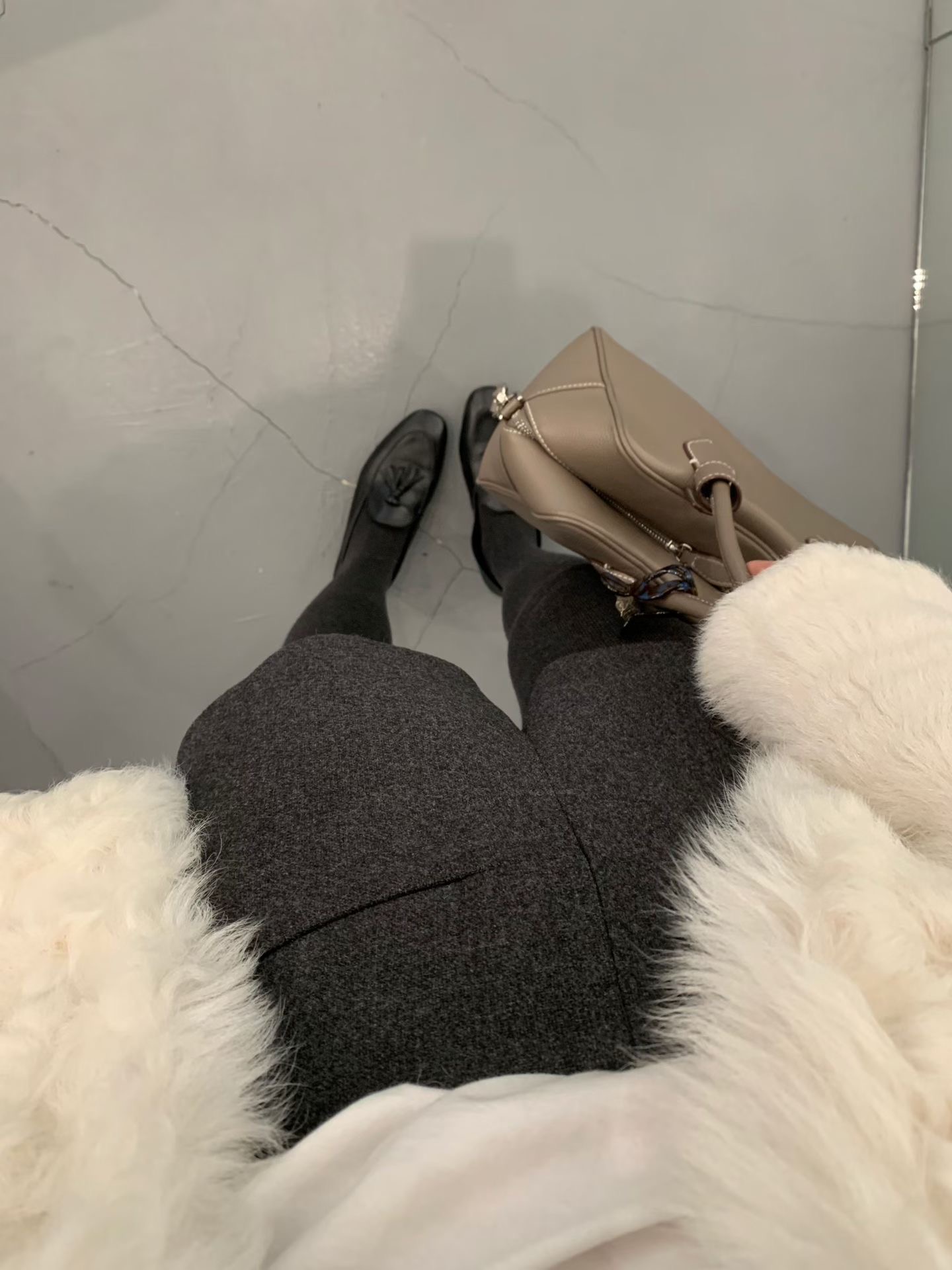 See u 2025冬季新款韩系简约毛尼短裤