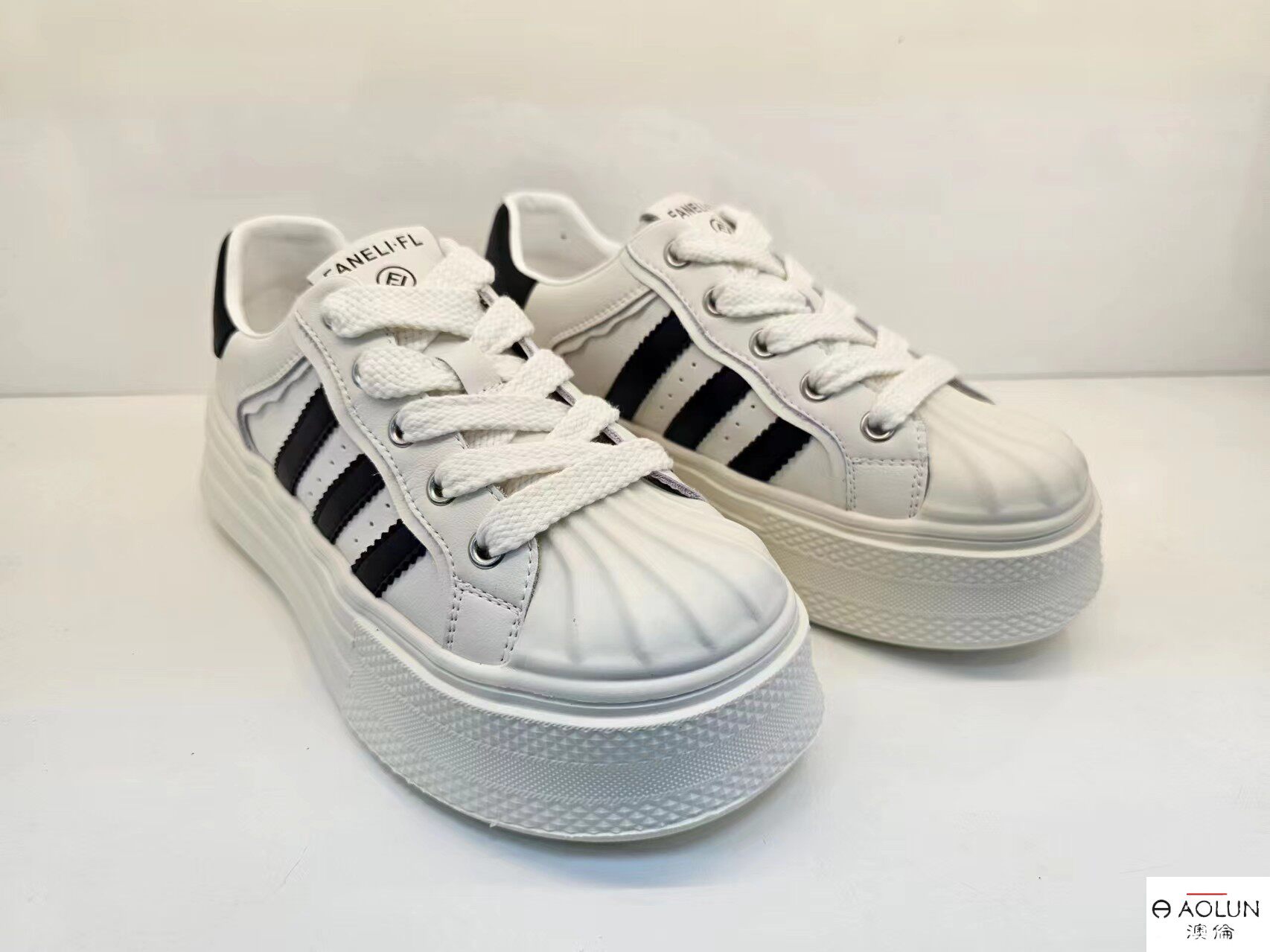 包邮正品澳伦皮鞋2024年春季新款贝壳女鞋休闲小白鞋单鞋实体专柜