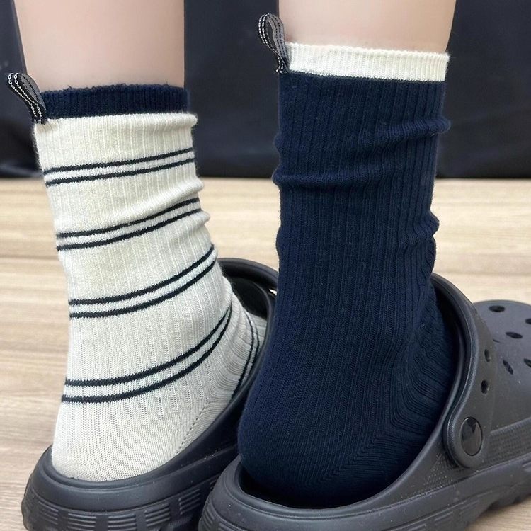 冬后跟布标撞色条纹中筒袜简单棉堆堆袜子女ins潮日系x学院风百搭