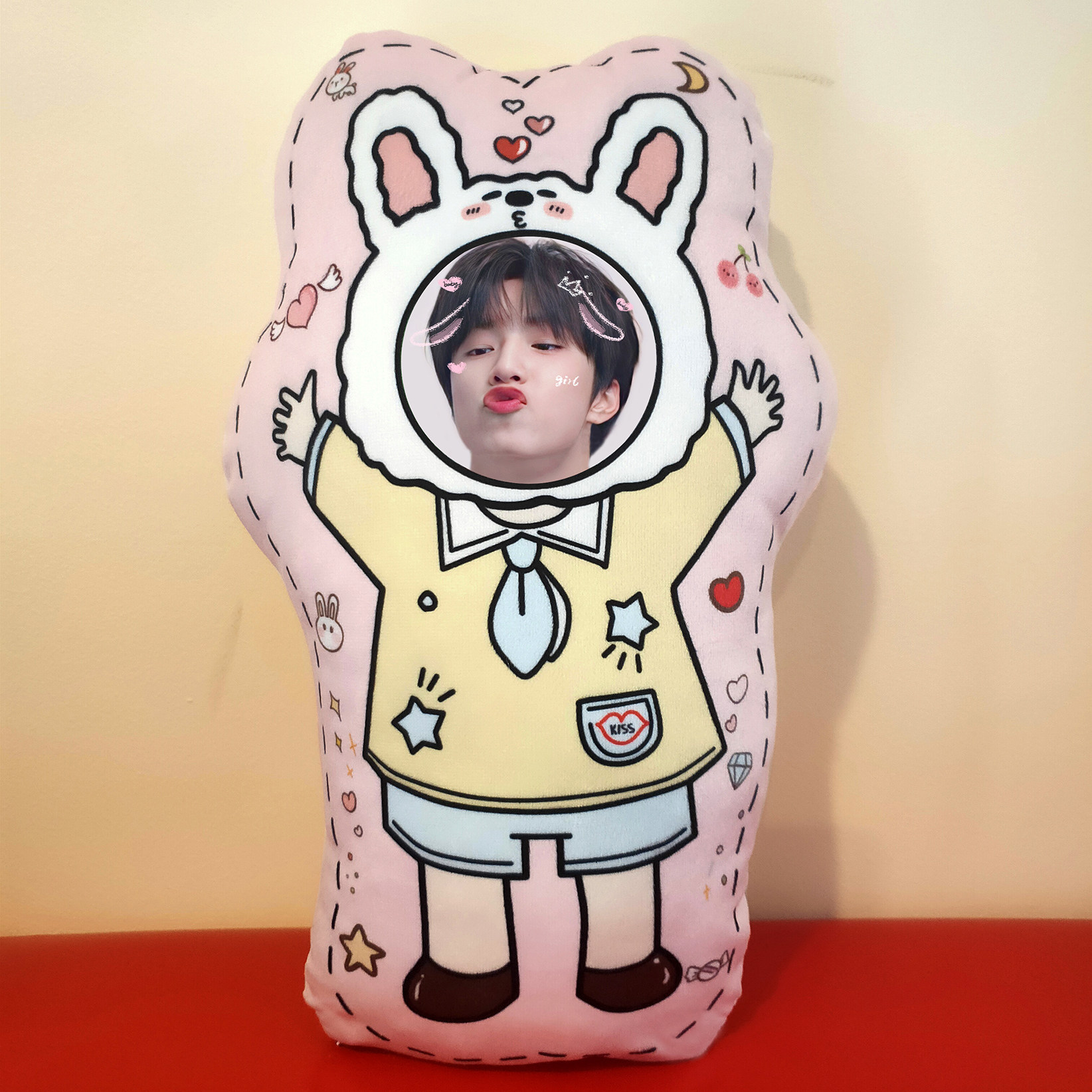 刘耀文抱枕定制来图做照片玩偶毛绒人异形靠垫送女友diy卡通公仔