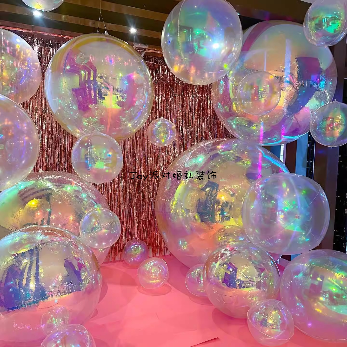 批发透明镭射炫彩铝膜气球渐变彩虹商场婚礼酒店餐厅户外展览装饰