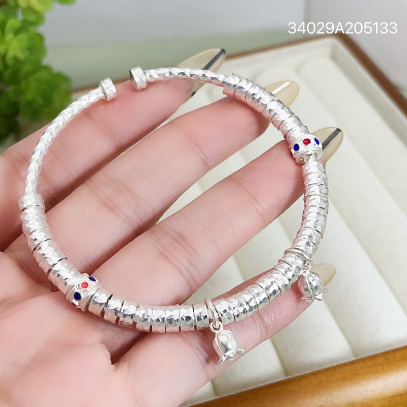 999纯银手镯女古法实心开口锤纹盘缠铃兰花手环个性时尚年轻手饰
