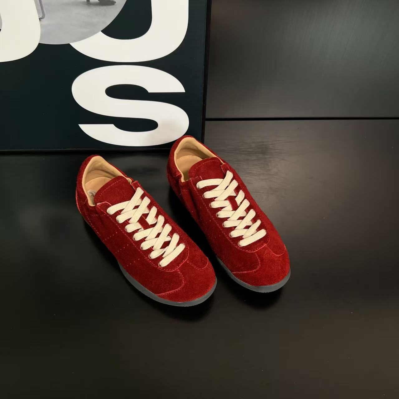 厚底轻便真皮板鞋女2025秋季新款圆头系带舒适百搭运动休闲德训鞋