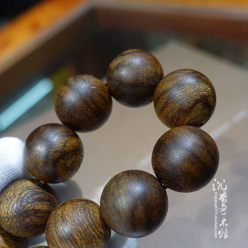 奇楠沉香手串佛珠奇楠韵浓郁
