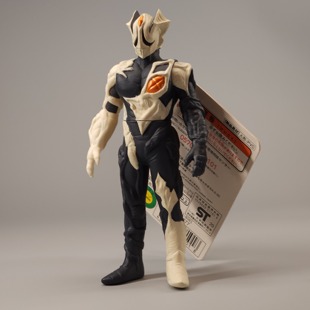 万代500软胶系列 基里艾洛德人 迪迦奥特曼宇宙人