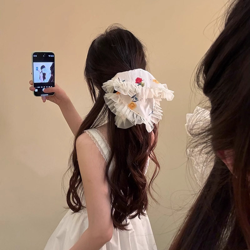 法式温柔白色花朵大肠发圈女