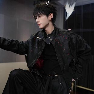高级感夹克小众血短款蟒蛇男款纹理秋冬机车宝石皮衣棉服点缀外套
