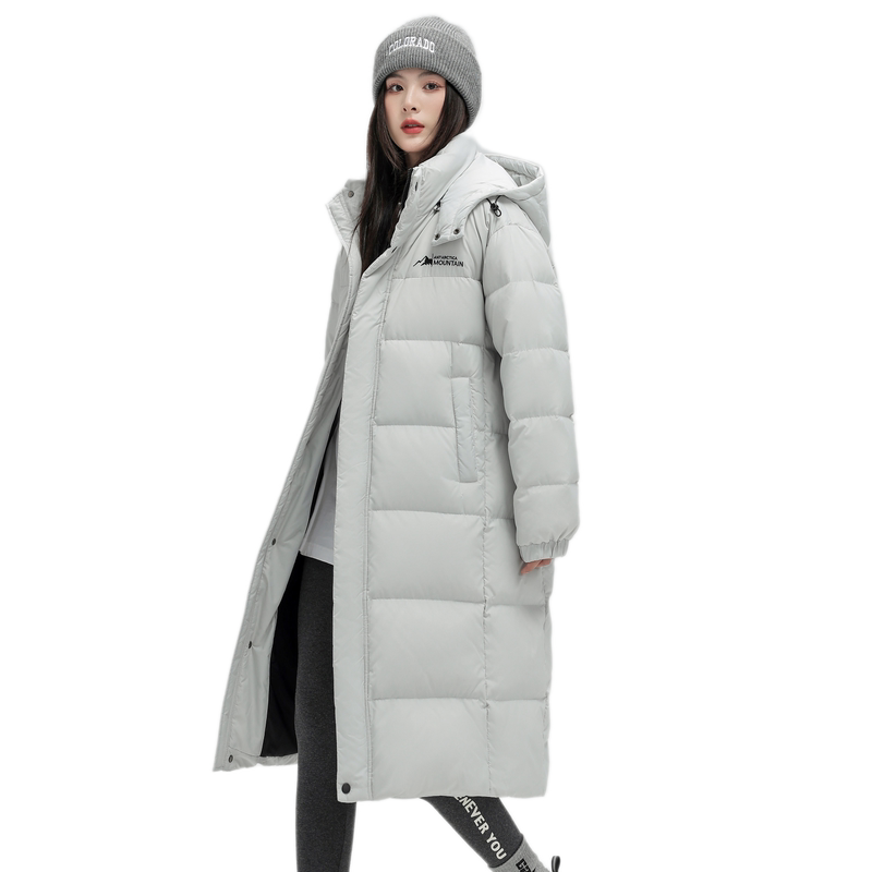羽绒服SNOWFLYING/雪中飞