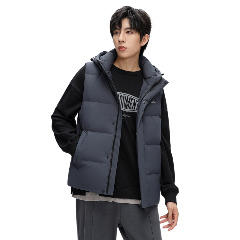 雪中飞2025秋冬新款男士短款羽绒马甲休闲百搭纯色经典时尚保暖
