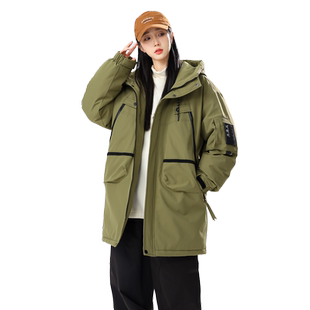 雪中飞2025秋冬新款男女短款连帽羽绒服工装宽松时尚大口袋防风暖