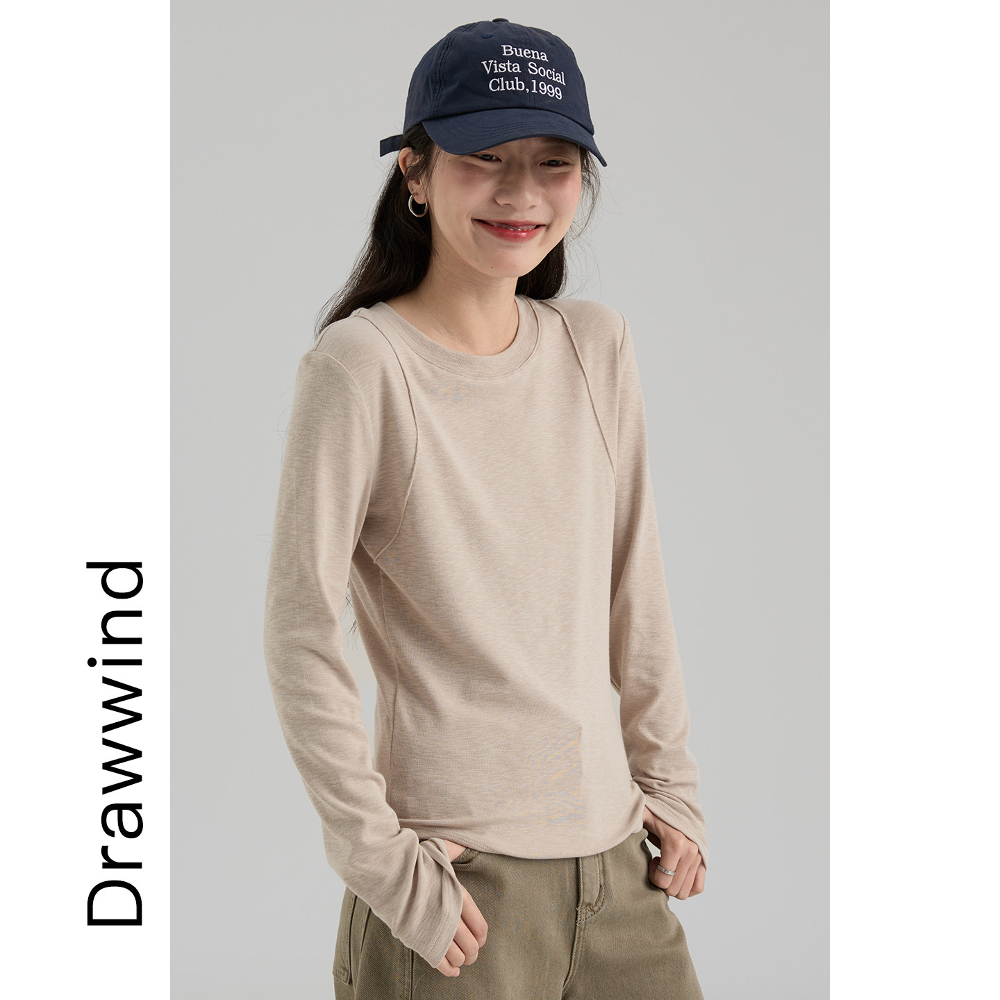 画风drawwind秋季肌理感长袖T恤女纯色亲肤拼接打底衫2026年新款