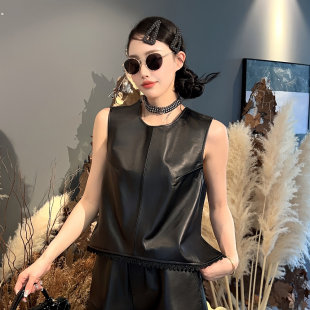绵羊皮黑色蕾丝边坎肩背心 2025秋新款 真皮修身 马甲女短款 圆领无袖
