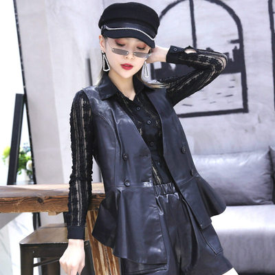 不对称常规马甲通勤纽扣V领