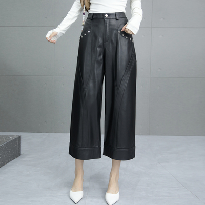 直筒裤女2025秋季新款绵羊皮黑色