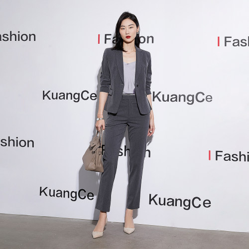 灰色西装套装女2026新款高端职业工作服小西装外套大学生面试上衣