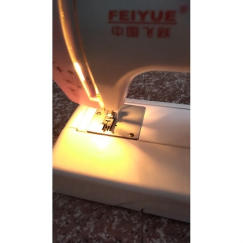 【议价】飞跃多功能缝纫机FY920 实物拍照 配件 物品看好