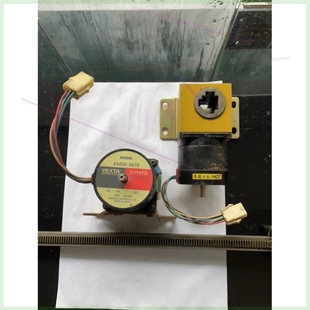 9215LM 东方5相步进直线马达A4404 带方齿 议价