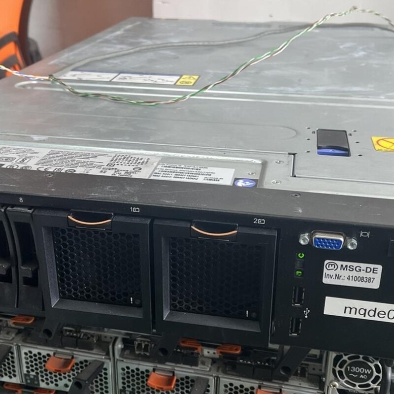 【议价】【议价】IBM 2145-DH8 含双电池.8GB双卡64G缓存