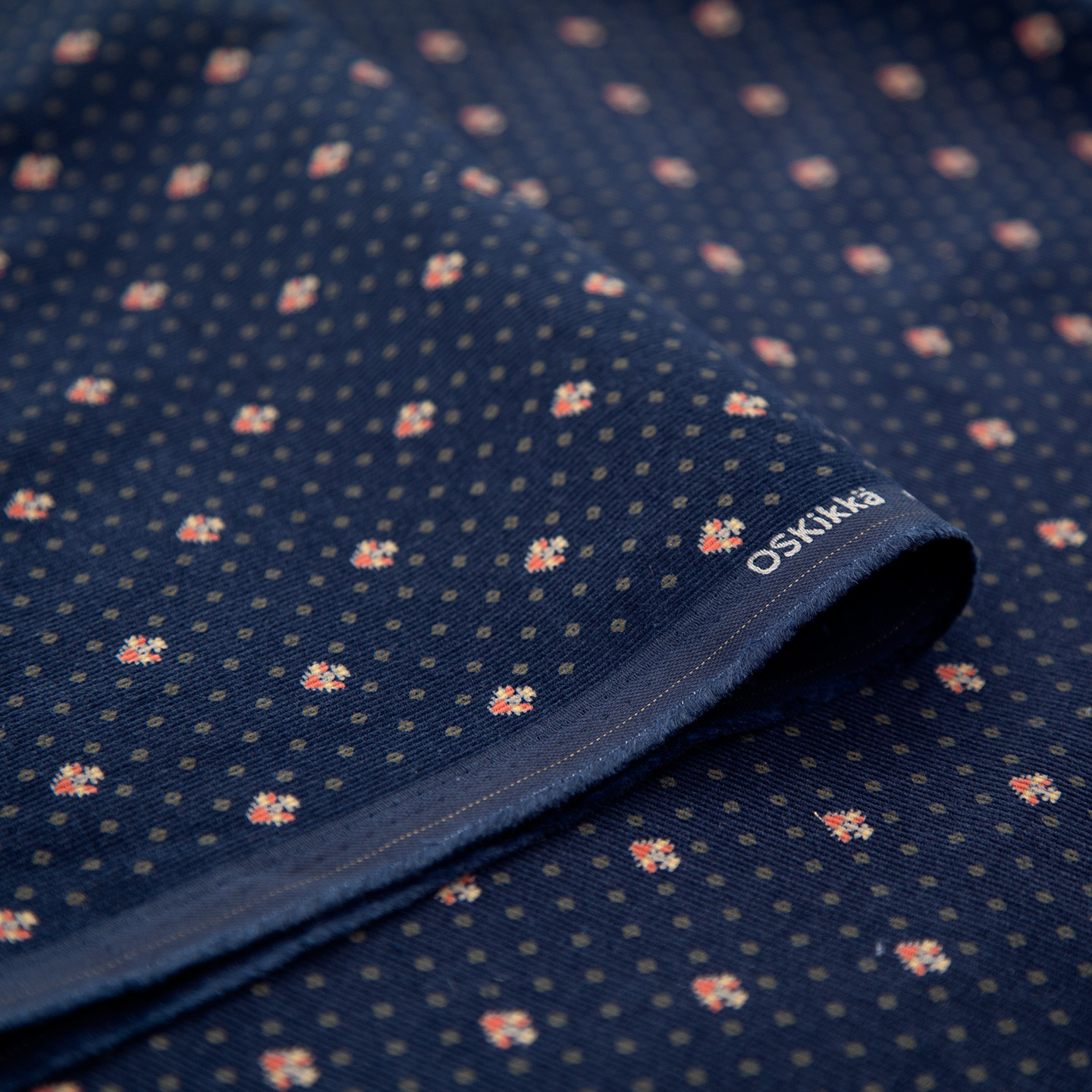 HOKKOH21坑细灯芯绒服装布料