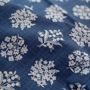日本进口20s纯棉温柔深丹宁花服装家居包包手工装饰印花蓝色布料
