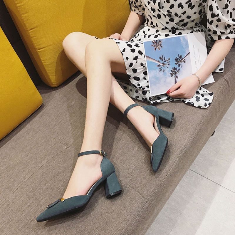 小码31 32 33单鞋女粗跟鞋百搭高跟5一字带扣包头大码凉鞋女41-43