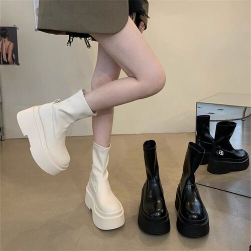 厚底显瘦弹力靴女2026年新款辣妹百搭增高小个子瘦瘦靴套筒短筒靴
