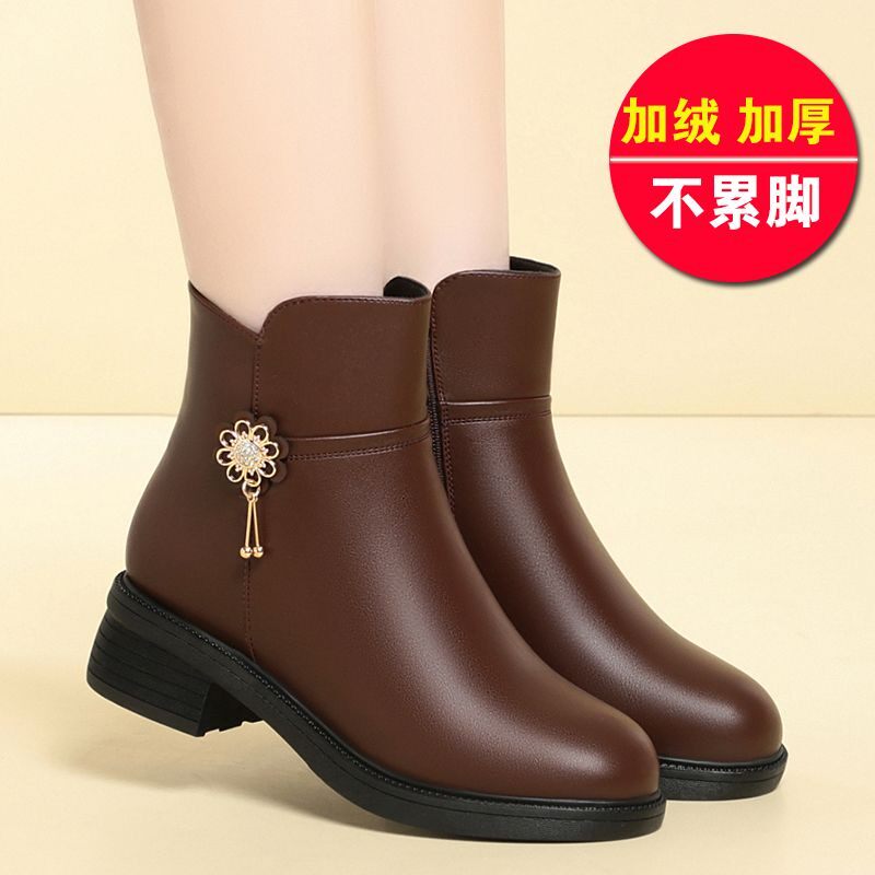 冬季加绒加厚妈妈棉鞋女防滑粗跟短靴真皮舒适保暖中老年女士棉靴
