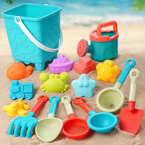 Children's beach toy set play with sand digging tools beach