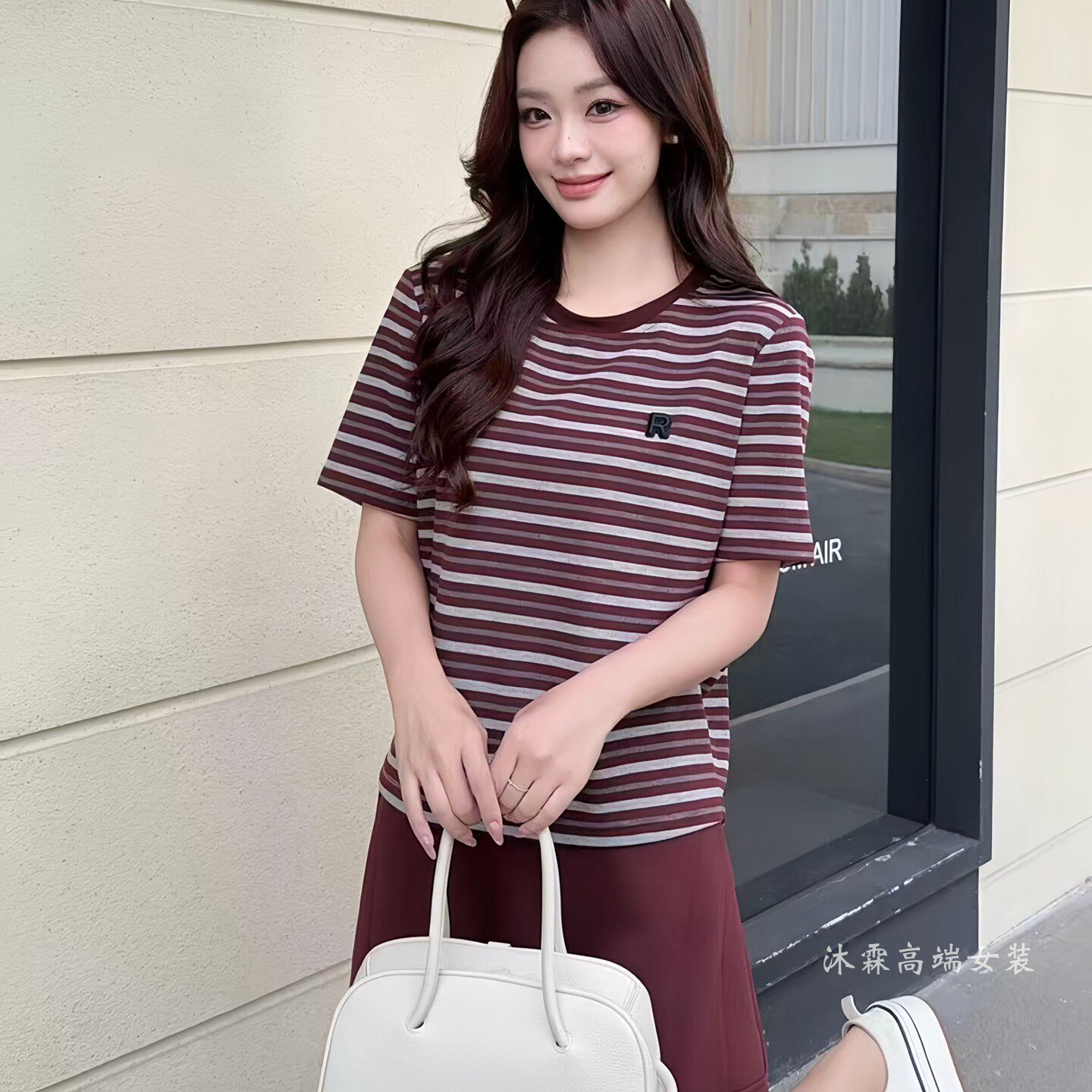 阳龙2026夏季新款大码修身显瘦宽松气质女上衣打底t恤衫B26-5617