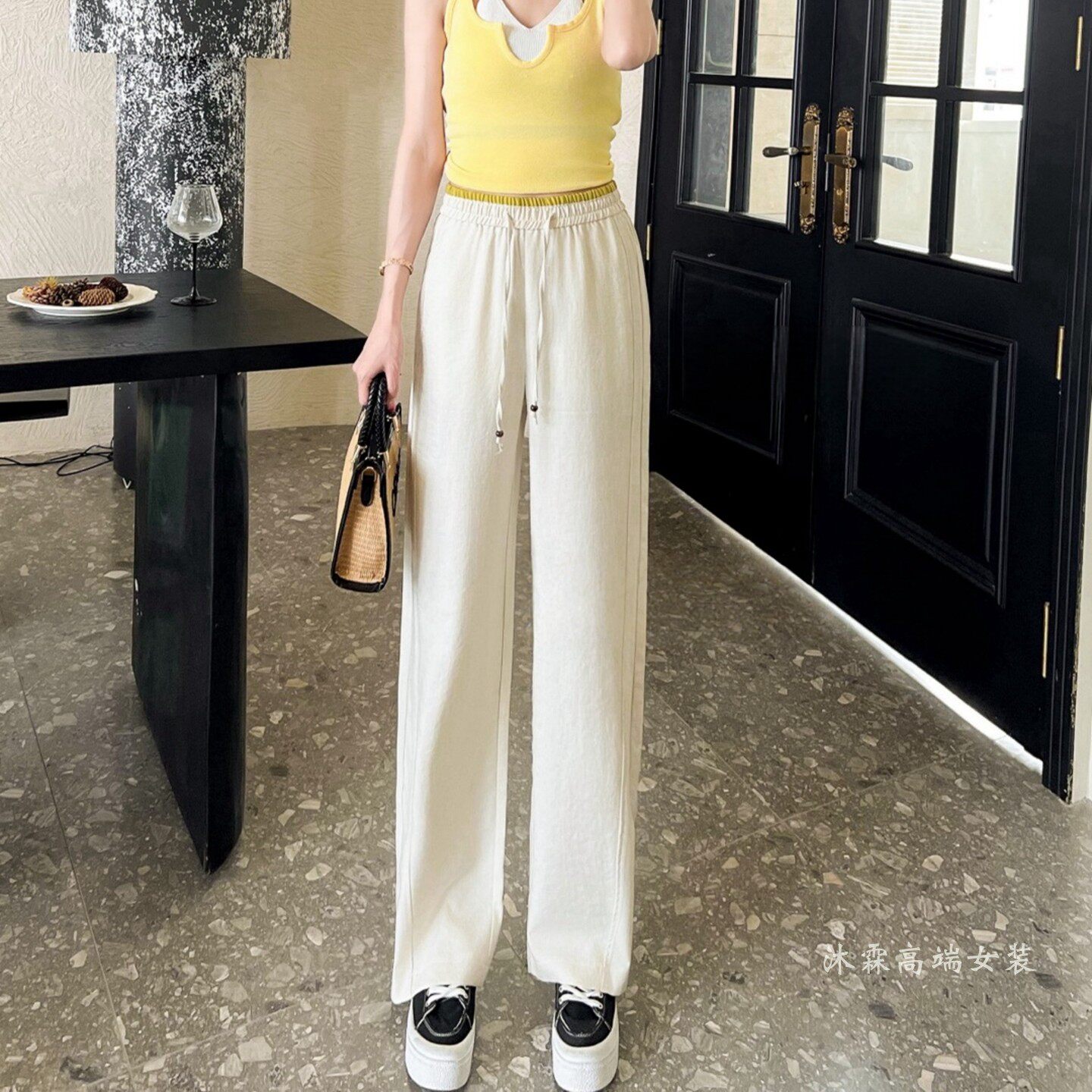 雅姿赏色珊瑚花2026夏新宽松大码修身显瘦胖M休闲直筒女裤79002-1