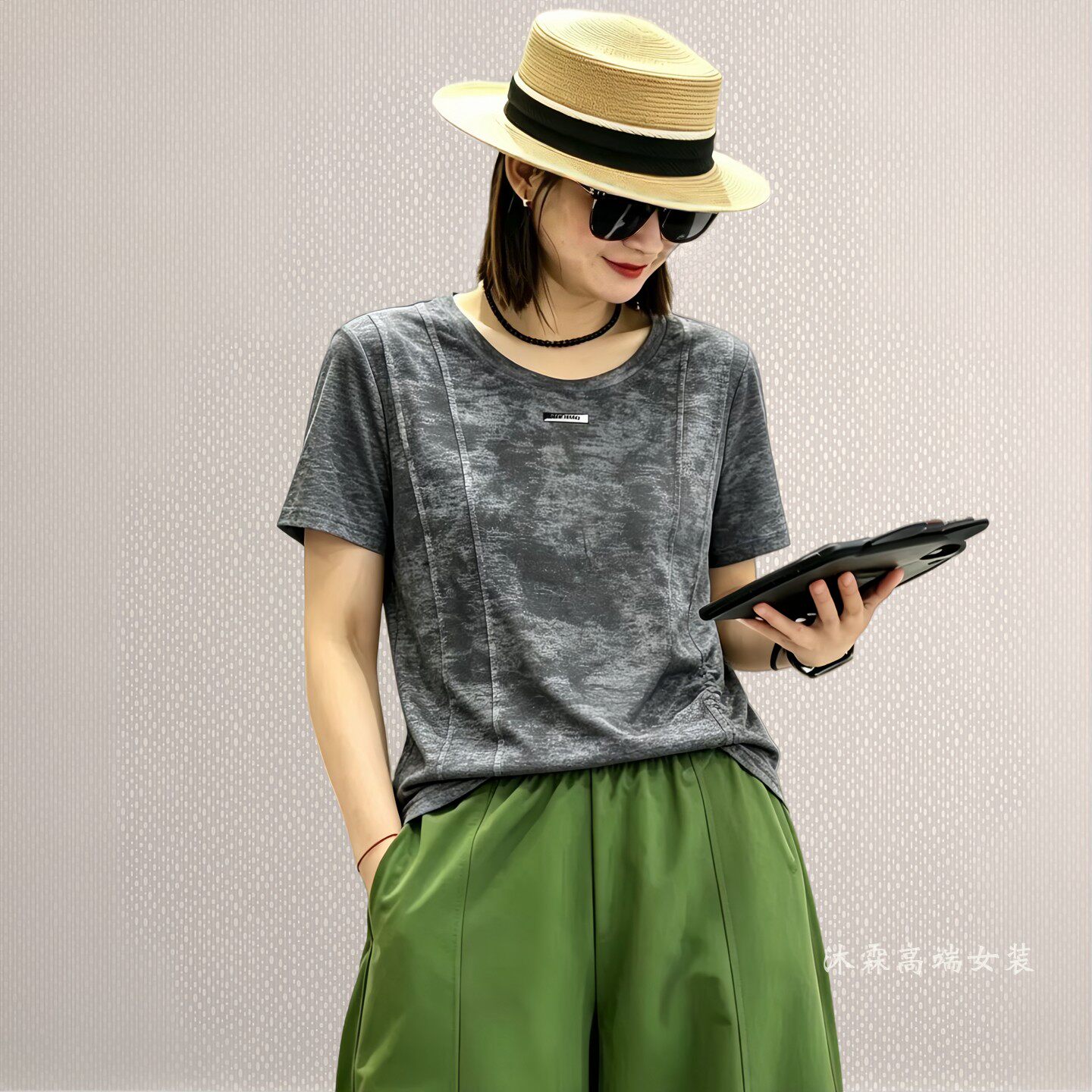 雅姿赏色珊瑚花2026夏季新款上衣大码显瘦宽松修身百搭t恤衫82036