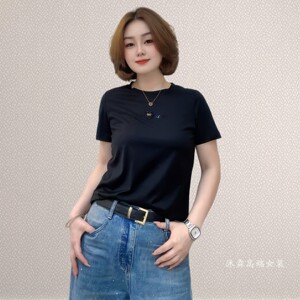 斐斐2026夏季新款宽松大码修身显瘦气质女打底衫百搭上衣T恤99066