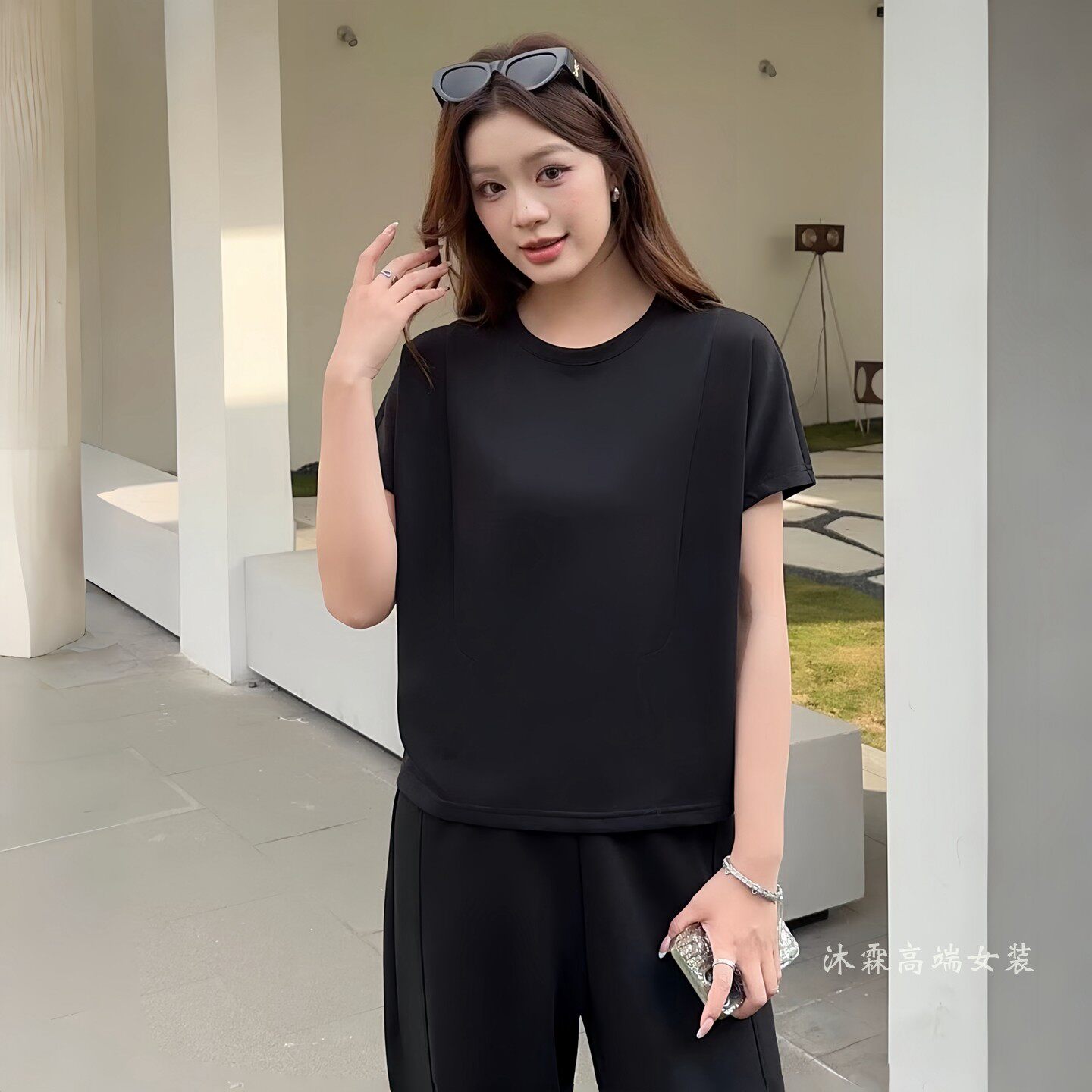 阳龙2026夏季新款大码修身显瘦宽松气质女上衣打底t恤衫B26-9000